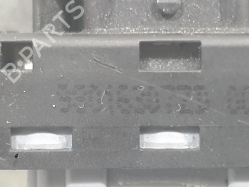 Right front window switch CITROËN C4 CACTUS 1.2 VTi 82 | BP35754525I26 - Image 5