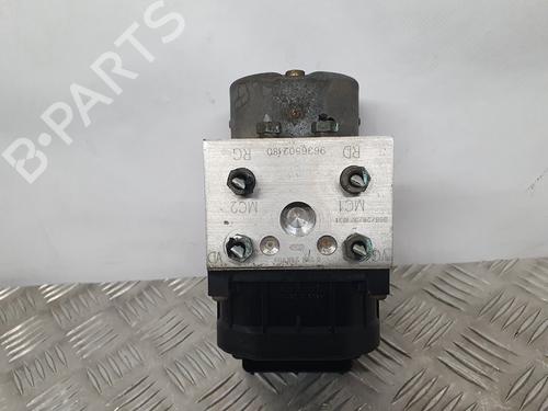 Used ABS pump PEUGEOT 306 (7B, N3, N5) [1993-2003]  3730520