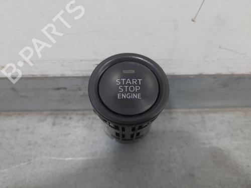 Used Switch MAZDA 2 Hatchback (DL, DJ) [2014-2026]  31837112