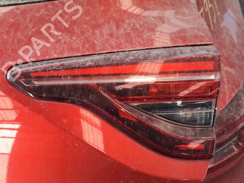 right-tailgate-light-renault-clio-v-b7_-2019-37757896 main image
