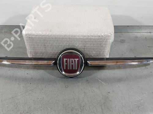 Grill Grill FIAT 500 (312_) 1.0 Mild Hybrid (312.AYD1B) (69 hp) 33462571 33462571