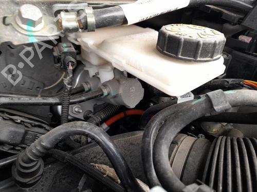 Used Brake master cylinder LYNK & CO 01 PHEV (261 hp) 25914040