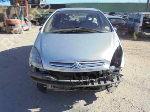 Left front fog light CITROËN XSARA PICASSO (N68) 2.0 HDi | BP322337C30 