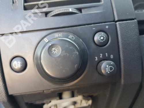 switch-opel-meriva-a-mpv-x03-17-cdti-e75-2003-2004-2005-2006-2007-2008-2009-2010-11138881 main image