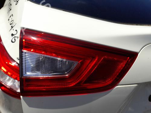 Venstre baglygte bagklap Venstre baglygte bagklap NISSAN QASHQAI II (J11, J11_) 1.5 dCi (110 hp) 35791086 35791086