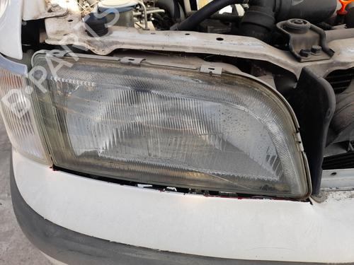 Højre forlygte VOLVO S40 I (644) 2.0 T (160 hp) 31973575