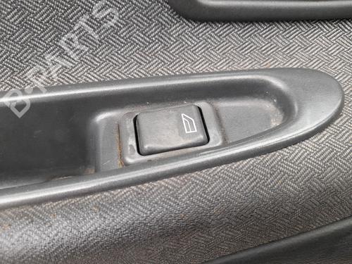 Used Left front window switch VOLVO S40 I (644) 2.0 T (160 hp) 31973584