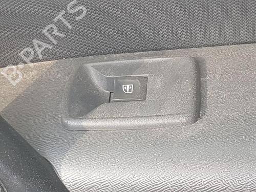 Used Right front window switch RENAULT KANGOO Express (FW0/1_) Z.E. (FW0Z, FW1Z) (60 hp) 25790363