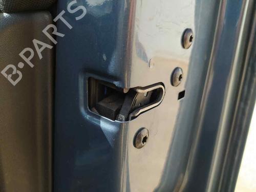 Used Front right lock VOLVO V40 Hatchback (525) D3 (150 hp) 24676344