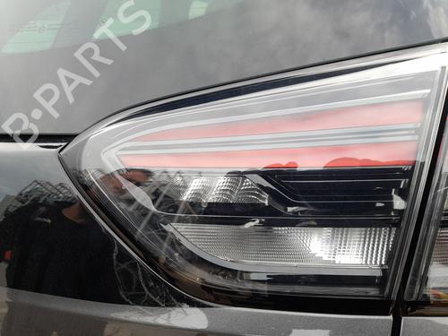 Used Right tailgate light OPEL CROSSLAND X / CROSSLAND (P17, P2QO) 1.2 (75) (110 hp) 31810807