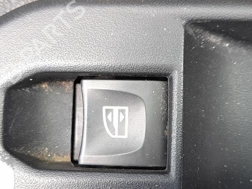 Used Right front window switch Right front window switch DACIA DUSTER (HM_) 1.5 dCi 115 4x4 (114 hp) 36304815 36304815