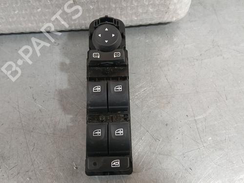 Used Left front window switch Left front window switch RENAULT MEGANE III Hatchback (BZ0/1_, B3_) 1.5 dCi (106 hp) 34117185 34117185
