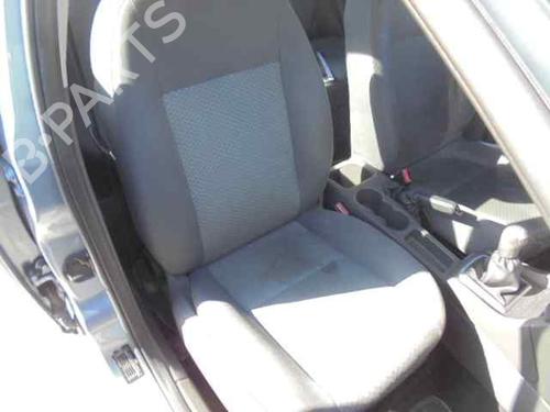 Rear fog light FORD FOCUS II (DA_, HCP, DP)  | BP809962C37 