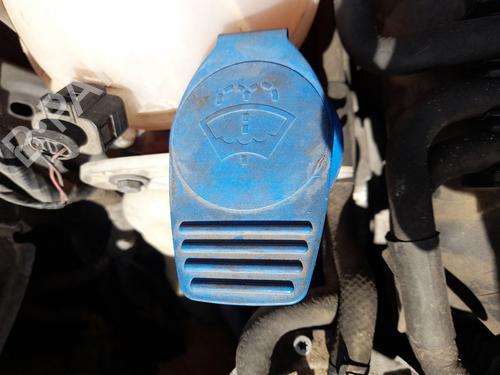 Used Windscreen washer tank SEAT LEON (1P1) 1.9 TDI (105 hp) 32067497