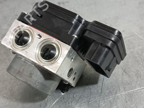 ABS pump TOYOTA COROLLA Hatchback (_E21_, _EA1_, _EH1_) 1.8 Hybrid (ZWE211) | BP23219378M43 - Image 2