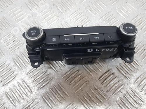Used Switch FORD TOURNEO COURIER B460 MPV [2014-2025]  28295823