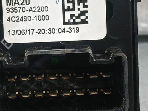 Left front window switch KIA CEE'D Sportswagon (JD) 1.6 CRDi 136 | BP37242728I27 - Image 3