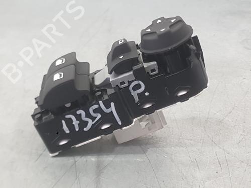 Left front window switch OPEL CORSA F (P2JO) 1.2 (68) | BP31622504I27 - Image 2