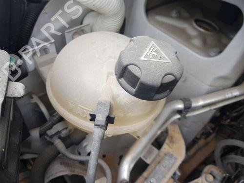 Used Expansion tank PEUGEOT EXPERT Van (V_) 1.6 BlueHDi 115 (115 hp) 27257051