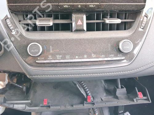 Used Climate control Climate control 38174161 38174161