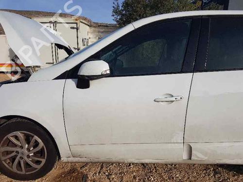 Used Left front door RENAULT SCÉNIC III (JZ0/1_) [2008-2016]  23956432