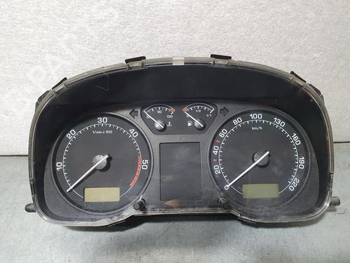 Used Instrument cluster SKODA OCTAVIA I (1U2) [1996-2010]  5068826