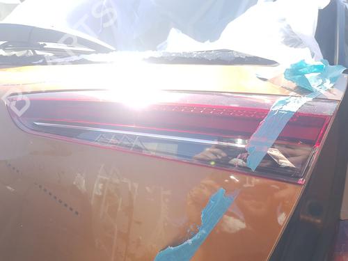 Used Right tailgate light Right tailgate light RENAULT CAPTUR II (HF_) TCe 100 (HFMT) (101 hp) 33556953 33556953