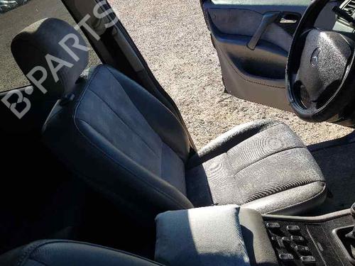 Used Left front seat MERCEDES-BENZ M-CLASS (W163) ML 270 CDI (163.113) (163 hp) 22715009