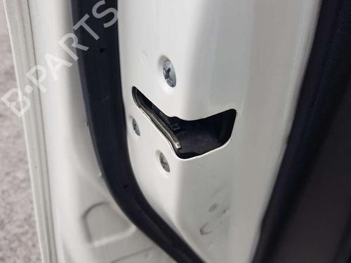 Used Front left lock NISSAN JUKE (F15) [2010-2019]  17330647