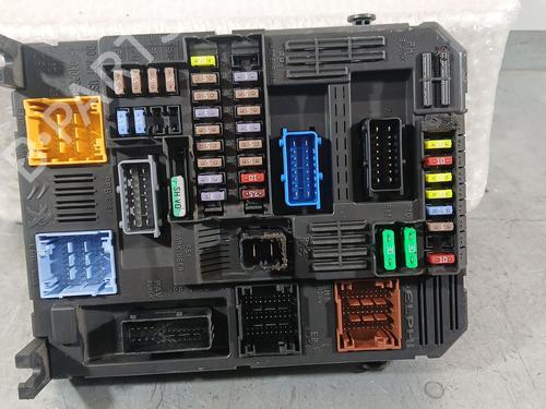 Used Fuse box Fuse box CITROËN C3 III (SX) 1.2 VTi 82 (82 hp) 33176032 33176032
