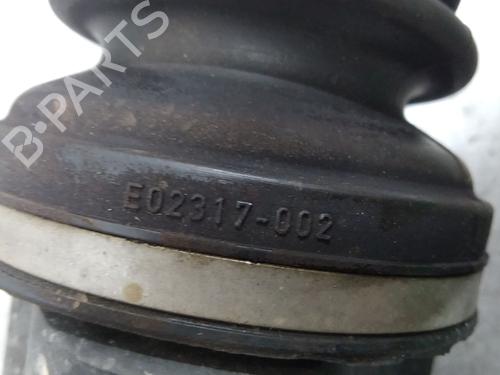 Antriebswelle links vorne TOYOTA COROLLA (_E12_) 1.6 VVT-i (ZZE121_, ZZE121R) | BP29743282M38