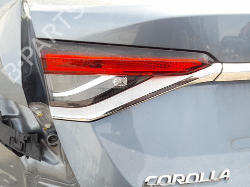 Venstre baklys, luke Venstre baklys, luke TOYOTA COROLLA Saloon (_E21_) 1.8 VVTi Hybrid (ZWE211, MZEA12) (98 hp) 36498456 36498456