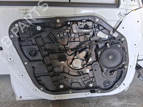 front-left-window-mechanism-kia-carens-iv-2013-37217439 main image