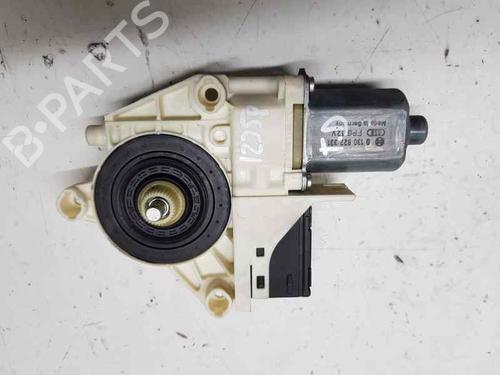 Used Right rear window motor RENAULT LAGUNA III Grandtour (KT0/1) 2.0 dCi (KT01, KT08, KT09, KT0K, KT12, KT1D, KT1W) (150 hp) 4974501