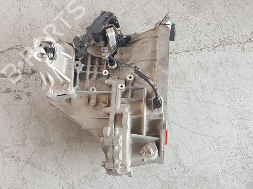Gearbox KIA CARENS IV 1.7 CRDi | BP37265813M3  - Image 5