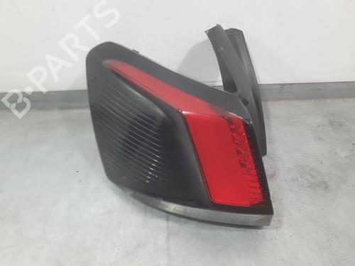 Used Left taillight Left taillight PEUGEOT 3008 II SUV (MC_, MR_, MJ_, M4_) 1.5 BlueHDi 130 (131 hp) 40495864 40495864