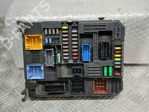 Used Fuse box CITROËN JUMPY III Van (V_) 2.0 BlueHDi 120 (122 hp) 21125754