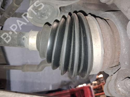 Used Left front driveshaft Left front driveshaft CITROËN C4 III (BA_, BB_, BC_) 1.2 PureTech 130 (BAHNSA, BAHNSB) (130 hp) 39658646 39658646