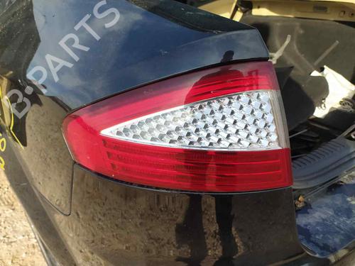 Used Left taillight FORD MONDEO IV (BA7) [2007-2015]  23530985