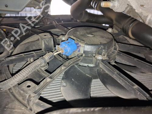 Used Radiator fan Radiator fan RENAULT CAPTUR I (J5_, H5_) 1.5 dCi 90 (J5N4, J5M5, J5MW, J5M6, J5AL, J5AJ) (90 hp) 40195015 40195015