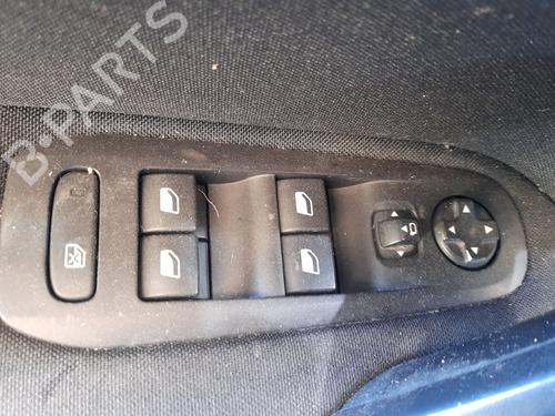 Used Left front window switch Left front window switch 37799948 37799948