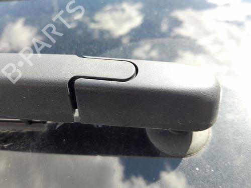 Used Rear wiper motor Rear wiper motor CITROËN C5 AIRCROSS (A_) 1.5 BlueHDi 130 (ACYHZJ, ACYHZR) (131 hp) 35819278 35819278