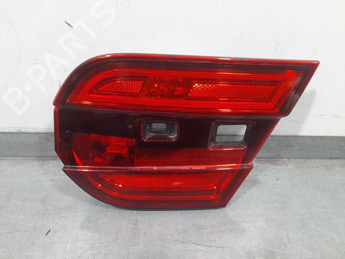 Used Right taillight JAGUAR XF I (X250) 2.2 D (200 hp) 17607629