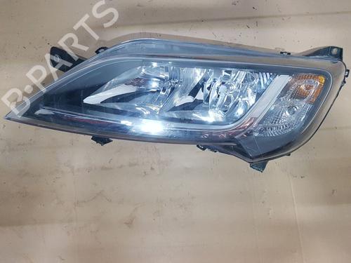 Used Left headlight PEUGEOT BOXER Bus [2005-2025]  31129927