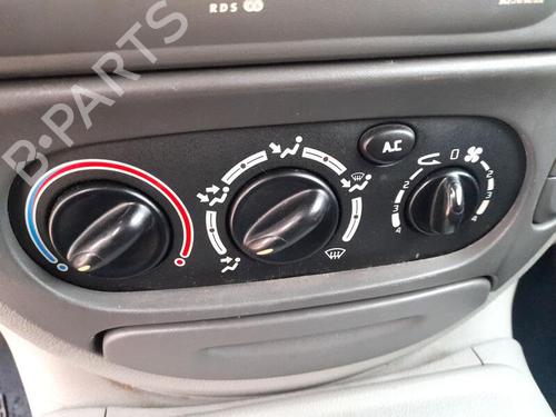 AC-Styringsenhed/Manøvreenhed RENAULT SCÉNIC I MPV (JA0/1_, FA0_) 2.0 16V (JA1B, JA1D, JA0C) (139 hp) 28382833