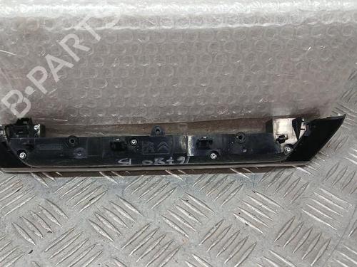 Switch CITROËN C5 AIRCROSS (A_) 1.2 PureTech 130 (ARHNSJ) | BP29807604I30
