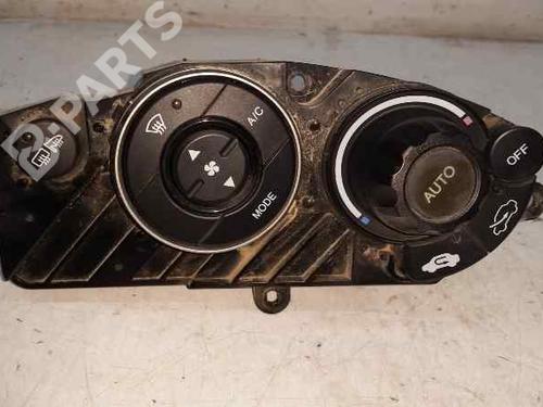 Used Climate control HONDA CIVIC VIII Hatchback (FN, FK) [2005-2012]  599688