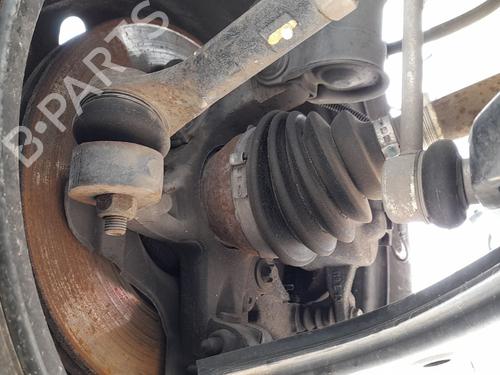 Used Left front steering knuckle Left front steering knuckle FIAT DOBLO Cargo (263_) 1.3 D Multijet (263WXU1A, 263ZXU1A, 263WYB1A, 263ZYB1A) (95 hp) 33618696 33618696