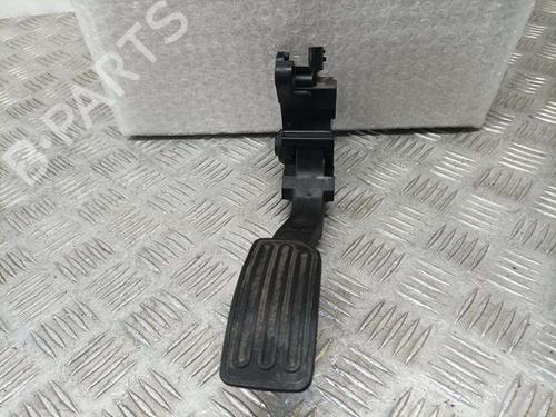 Pédale NISSAN PULSAR Hatchback (C13) [2014-2025]  18323643