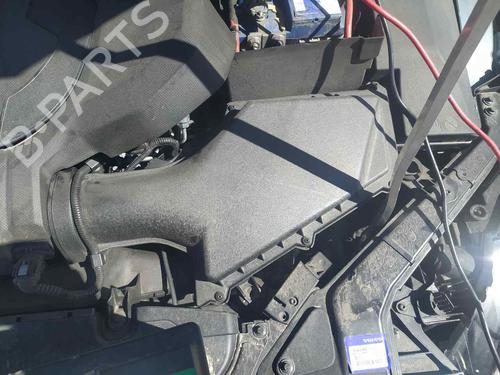 Used Air filter box VOLVO V40 Hatchback (525) D3 (150 hp) 24676342